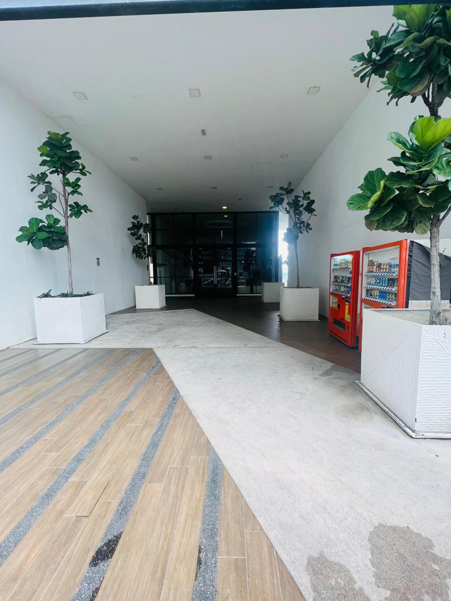 Reizz Residence By D'Amour Kuala Lumpur Exterior foto
